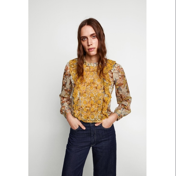 Embroidered Floral Print Blouse - Picture 3 of 13